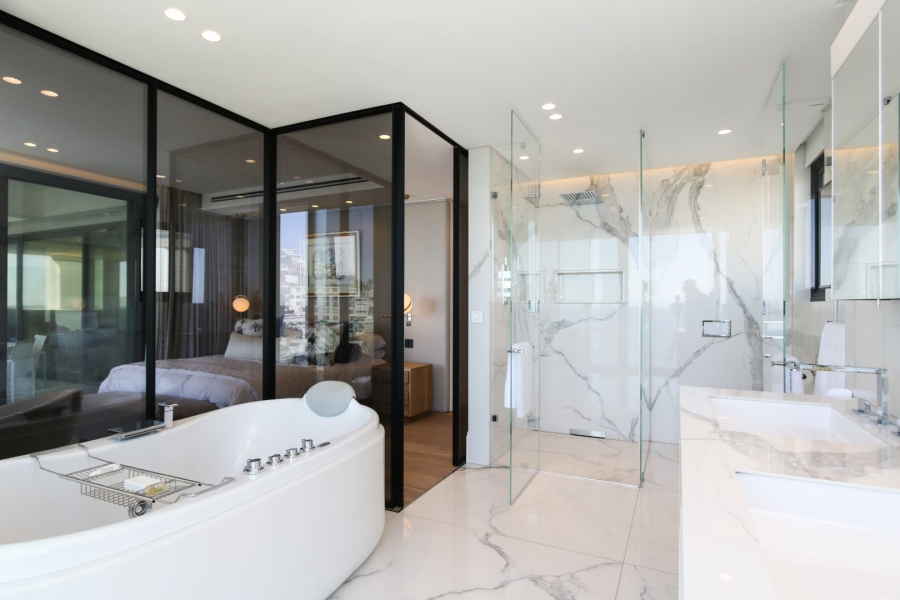 To Let 3 Bedroom Property for Rent in Bantry Bay Western Cape